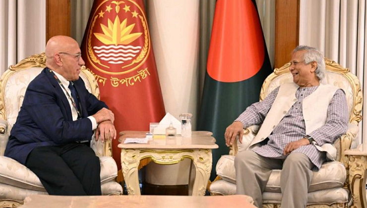 মিয়ানমারে পরিস্থিতি নিয়ে প্রধান উপদেষ্টার সঙ্গে জাতিসংঘের বিশেষ প্রতিনিধির সাক্ষাৎ