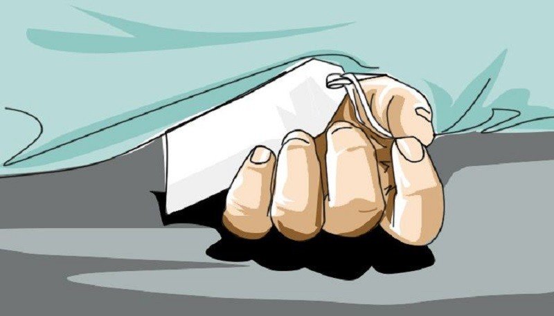 কুমিল্লায় যুবকের গলাকাটা লাশ উদ্ধার
