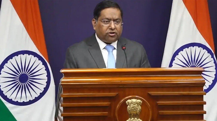 এবার ট্রাম্পের কটাক্ষের কড়া জবাব দিল ভারত