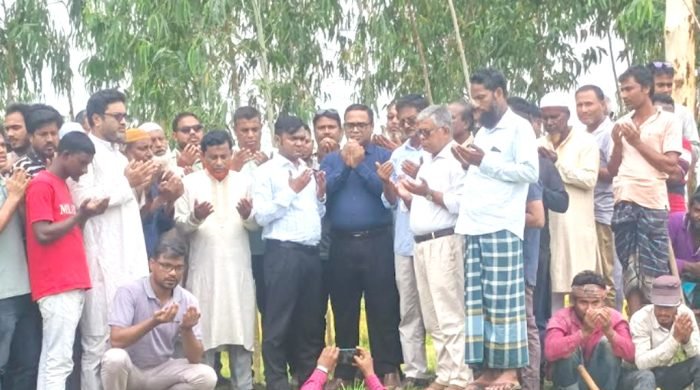 উলিপুরে ২ কিলোমিটার খাল খনন কর্মসূচির উদ্বোধন