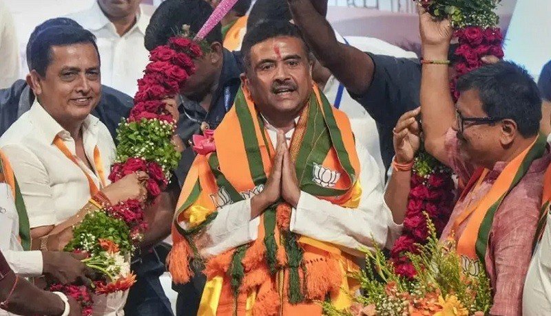 সীমান্তে কাঁটাতারের বেড়া নিয়ে নতুন সিদ্ধান্ত পশ্চিমবঙ্গ মুখ্যমন্ত্রীর