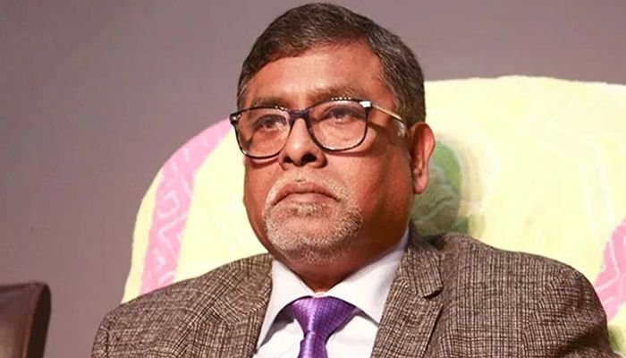 করোনাকালে লুটপাট, দুদকের জালে সাবেক স্বাস্থ্যমন্ত্রীসহ ১৩ জন