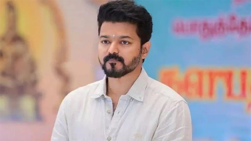 বিজয়ের দলের ১০৭ বিধায়কের পদত্যাগের হুঁশিয়ারি