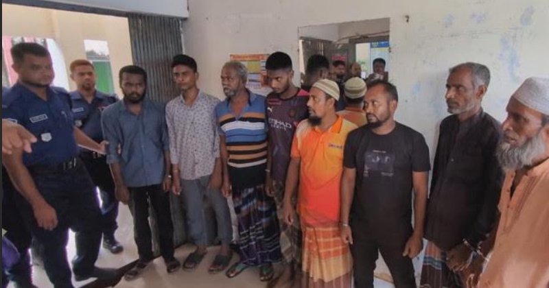 বরিশালে আগৈলঝাড়া থানায় হামলার ঘটনা, গ্রেপ্তার ১৮
