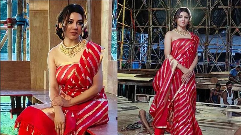 রাজকীয় সাজে জয়া আহসান দুর্গাপূজায় লাল বেনারসিতে